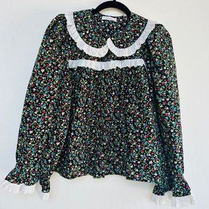 Doen Amie Top in Black Floral